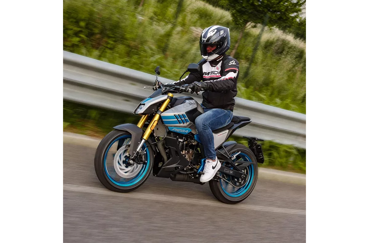 FB Mondial PIEGA 125i FB Mondial PIEGA 125i