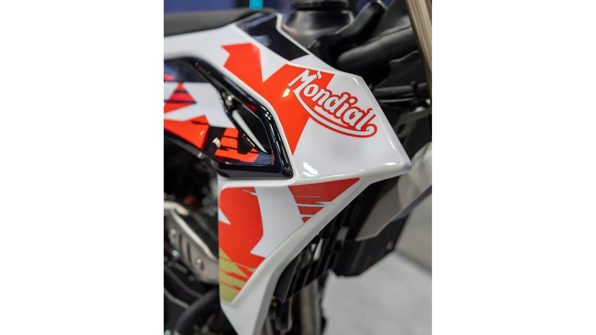 FB Mondial SMX Motard 125 - Bild 3 FB Mondial SMX Motard 125 - Bild 3