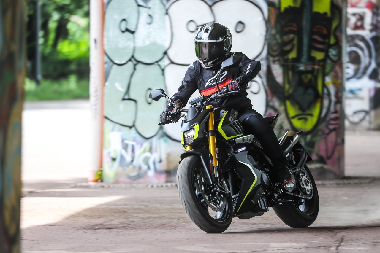 FB Mondial Piega 452