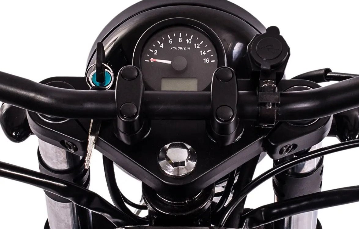 Brixton Cromwell 125