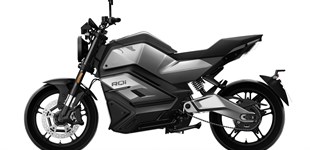 NIU RQI Sport 2026 vs BMW C evolution 2020