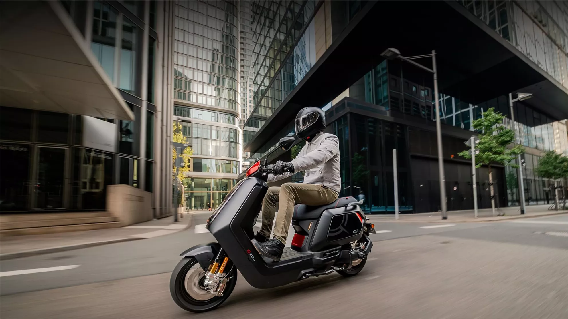 NIU NQiX 1000 - Kép 2 NIU NQiX 1000 - Kép 2