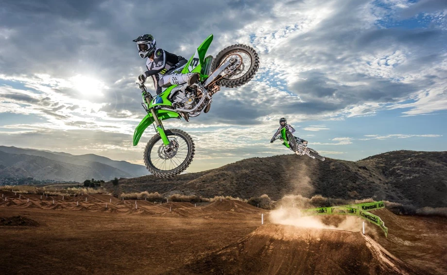 Kawasaki KX450 Bild 6: Kawasaki KX450