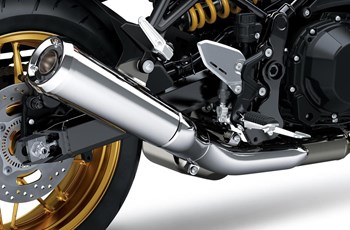 Kawasaki Z900 RS SE 2026 - Bild 8