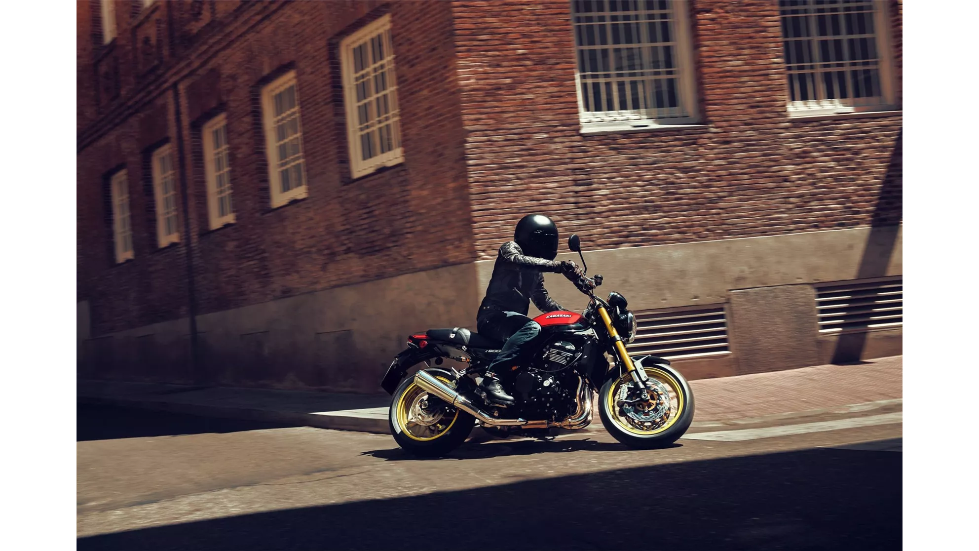 Kawasaki Z900 RS SE 2026 - Image 44 Kawasaki Z900 RS SE 2026 - Image 44