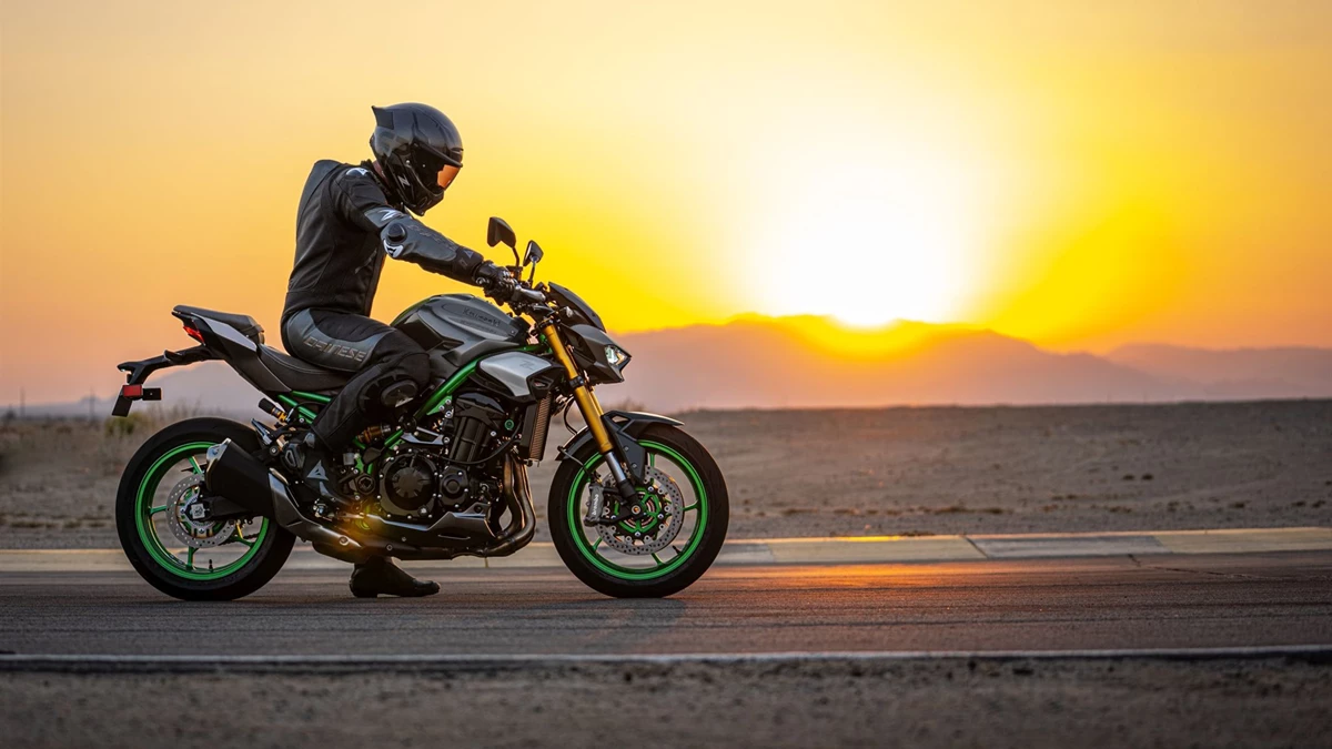 Kawasaki Z900 SE Bild 10: Kawasaki Z900 SE