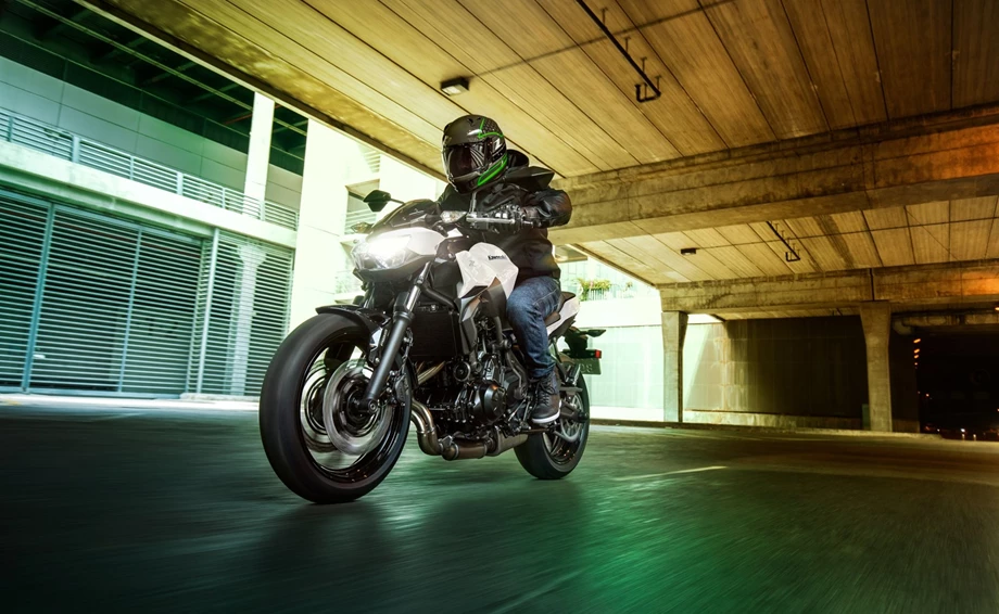 Kawasaki Z650 Bild 5: Kawasaki Z650