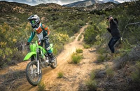 Kawasaki KLX 140R 2026 - Bild 7 Kawasaki KLX 140R 2026 - Bild 7