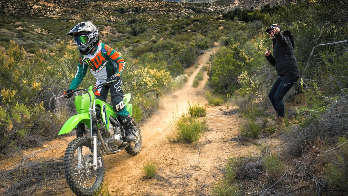Kawasaki KLX 140R Bild 6: Kawasaki KLX 140R