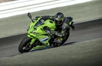 Kawasaki Ninja ZX-4RR 2026 - Bild 6 Kawasaki Ninja ZX-4RR 2026 - Bild 6
