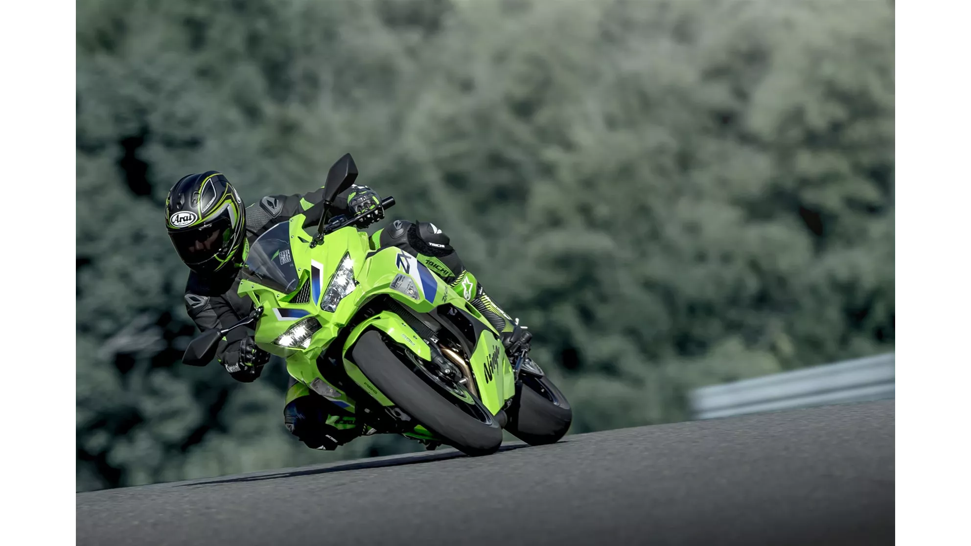 Kawasaki Ninja ZX-4RR - Image 9 Kawasaki Ninja ZX-4RR - Image 9