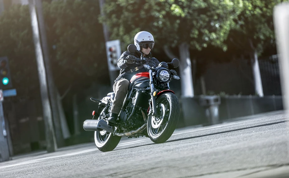 Kawasaki Eliminator 500 Bild 2: Kawasaki Eliminator 500