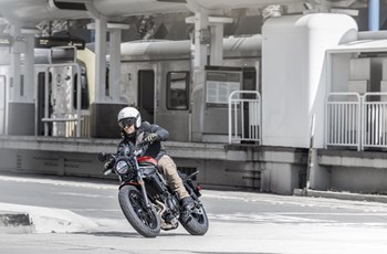 Kawasaki Eliminator 500 SE 2026 - Bild 8