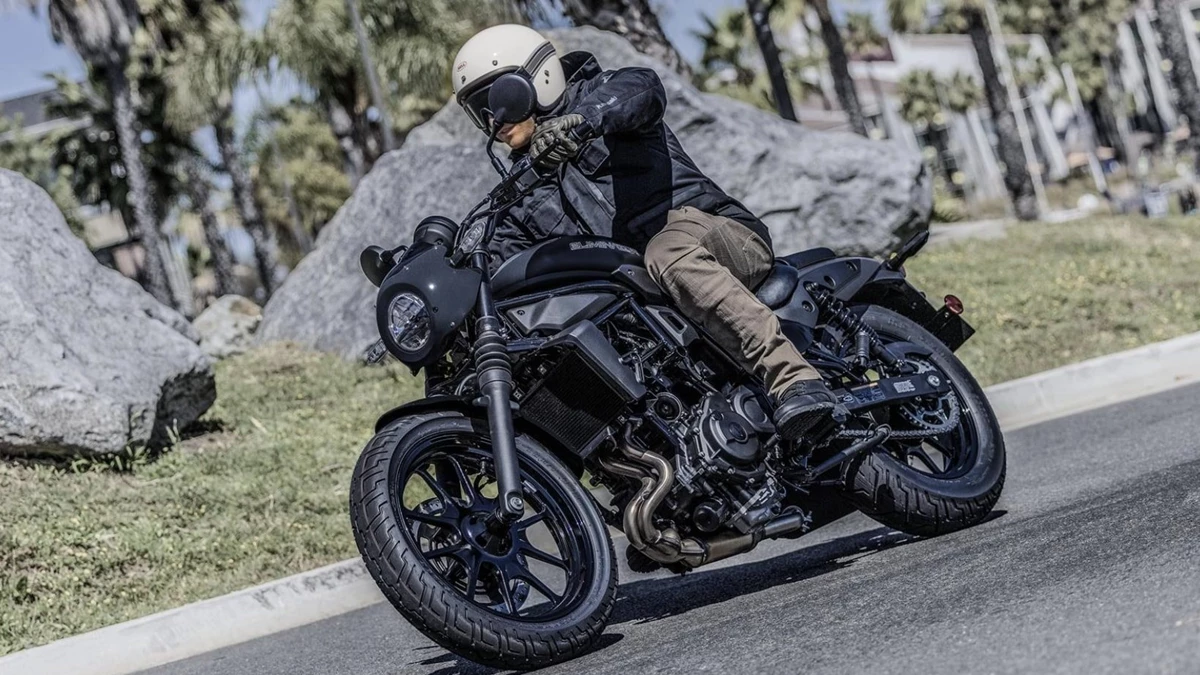 Kawasaki Eliminator 500 SE Bild 14: Kawasaki Eliminator 500 SE