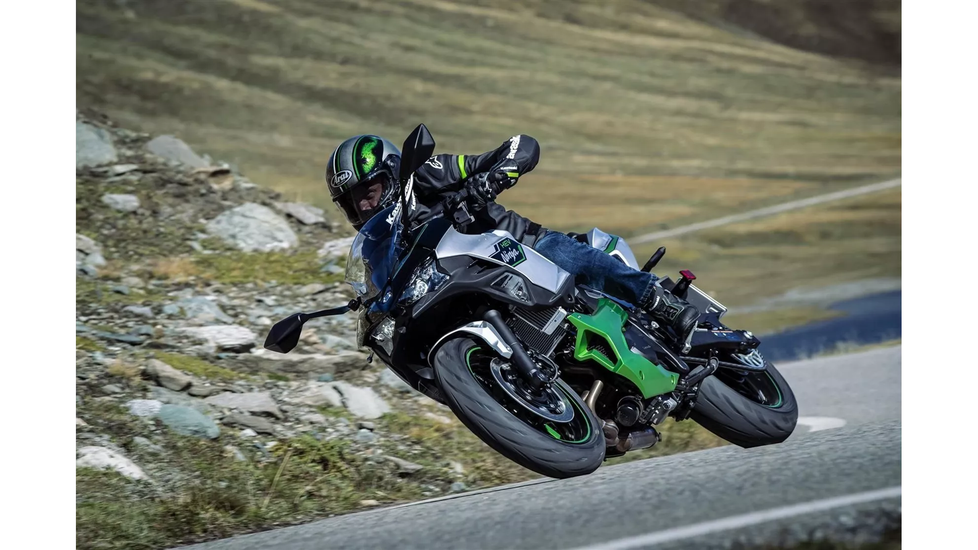 Kawasaki Ninja 7 Hybrid - Imagem 1 Kawasaki Ninja 7 Hybrid - Imagem 1