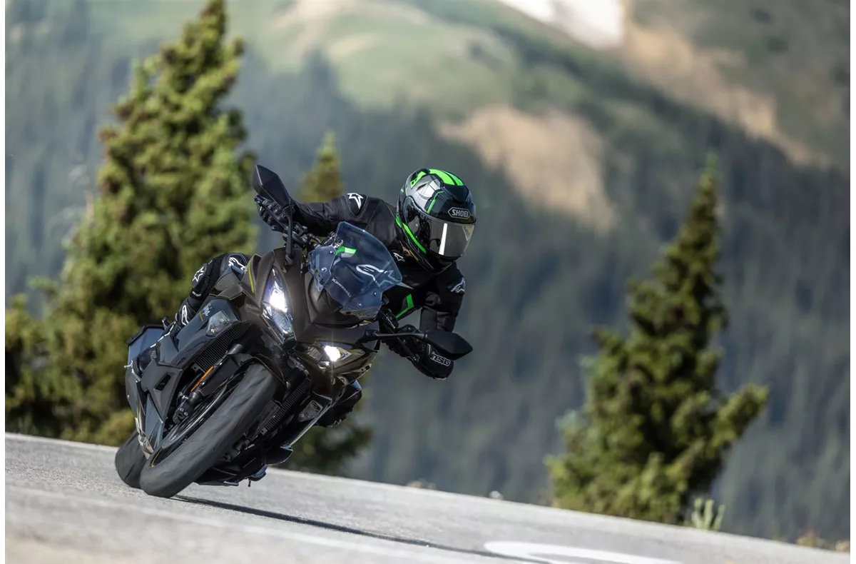 Kawasaki Ninja 1100SX Kawasaki Ninja 1100SX