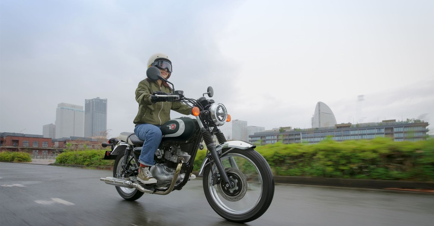 Kawasaki W230
