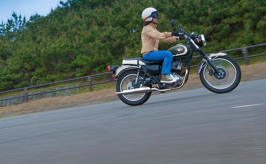 Kawasaki W230 Bild 5: Kawasaki W230