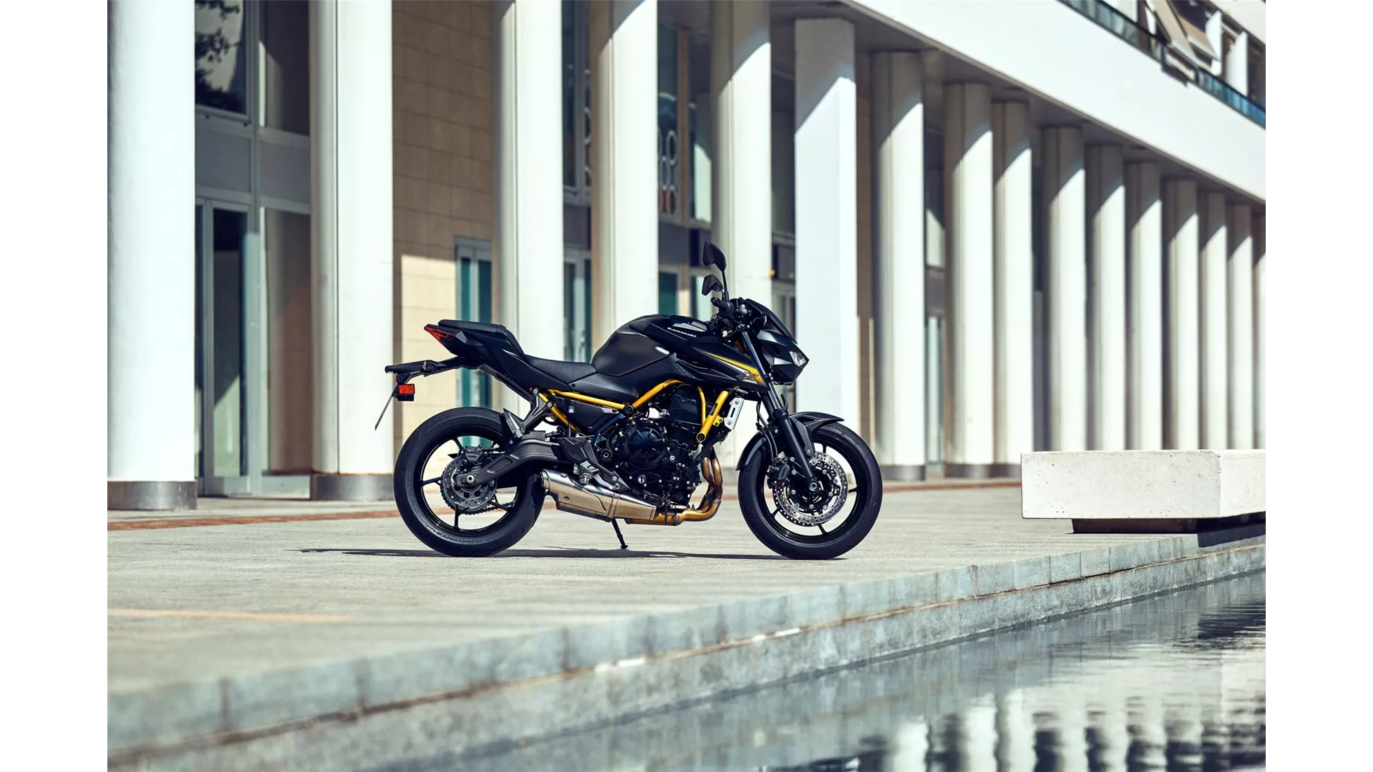 Kawasaki Z650 S - Immagine 2 Kawasaki Z650 S - Immagine 2