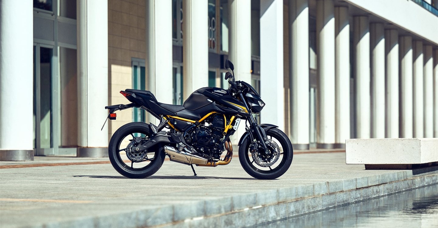 Zum Vergrößern bitte anklicken! Kawasaki Z650 S