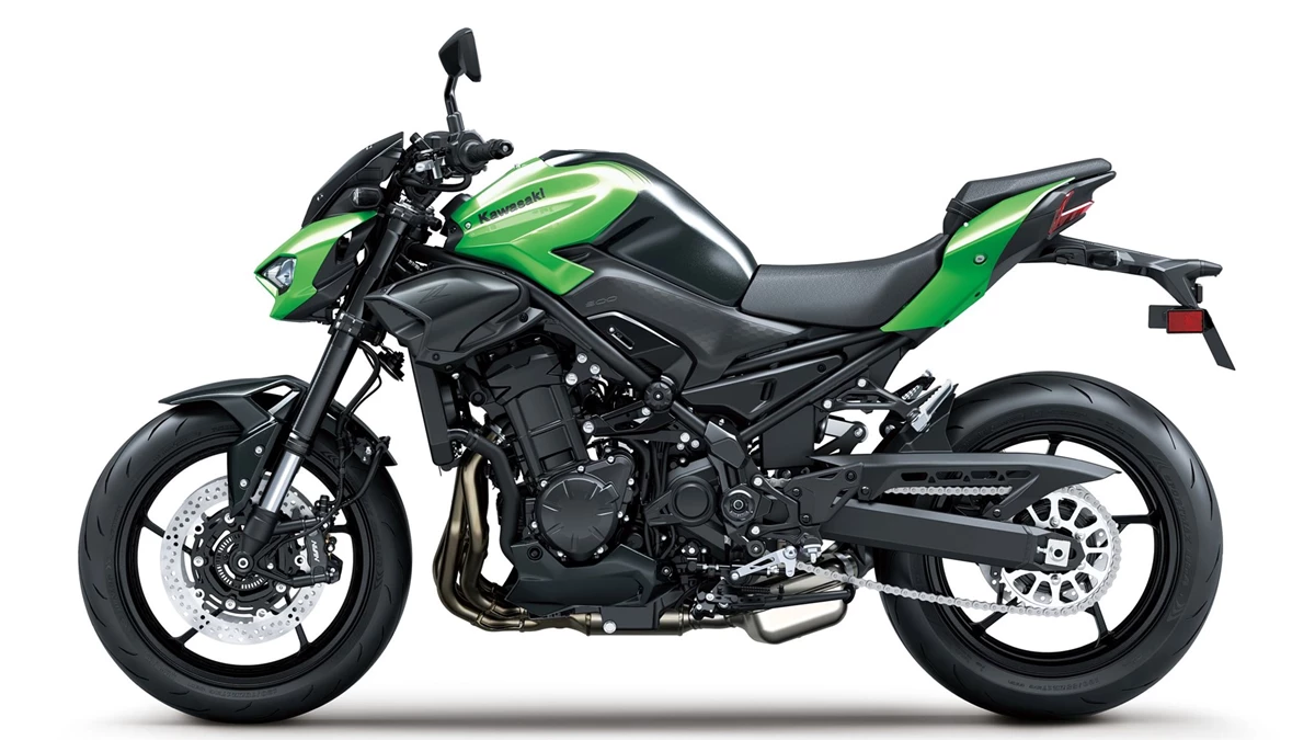 Kawasaki Z900 Bild 5: Kawasaki Z900