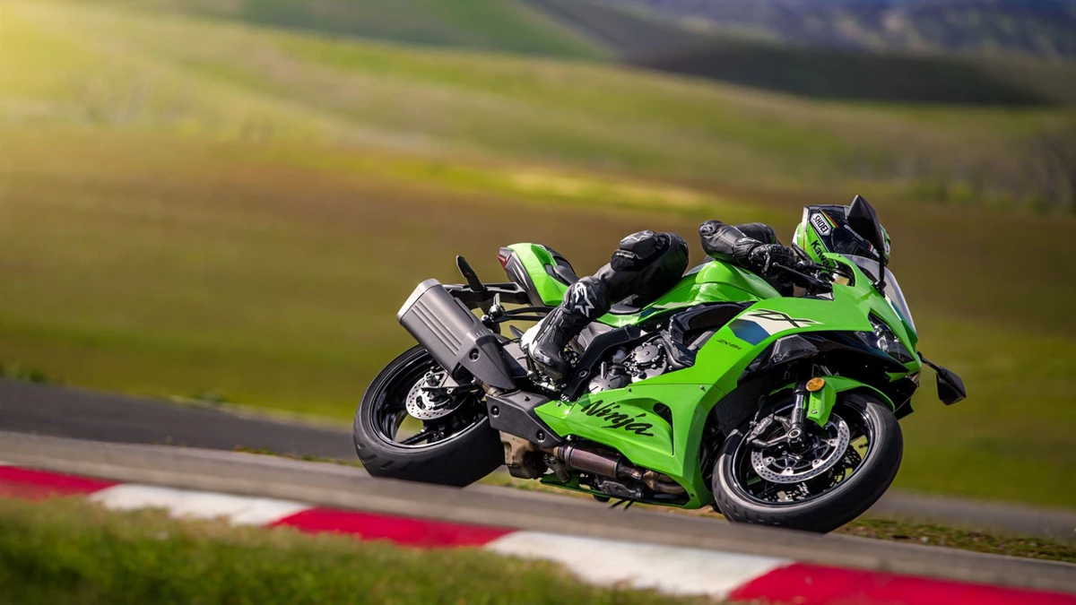 Kawasaki Ninja ZX-6R Bild 8: Kawasaki Ninja ZX-6R