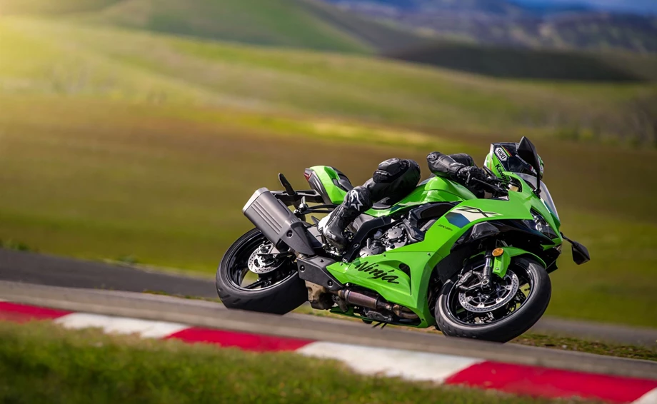 Kawasaki Ninja ZX-6R Bild 8: Kawasaki Ninja ZX-6R