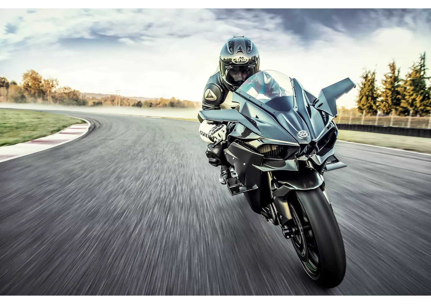 Kawasaki Ninja H2R 2026 Kawasaki Ninja H2R 2026