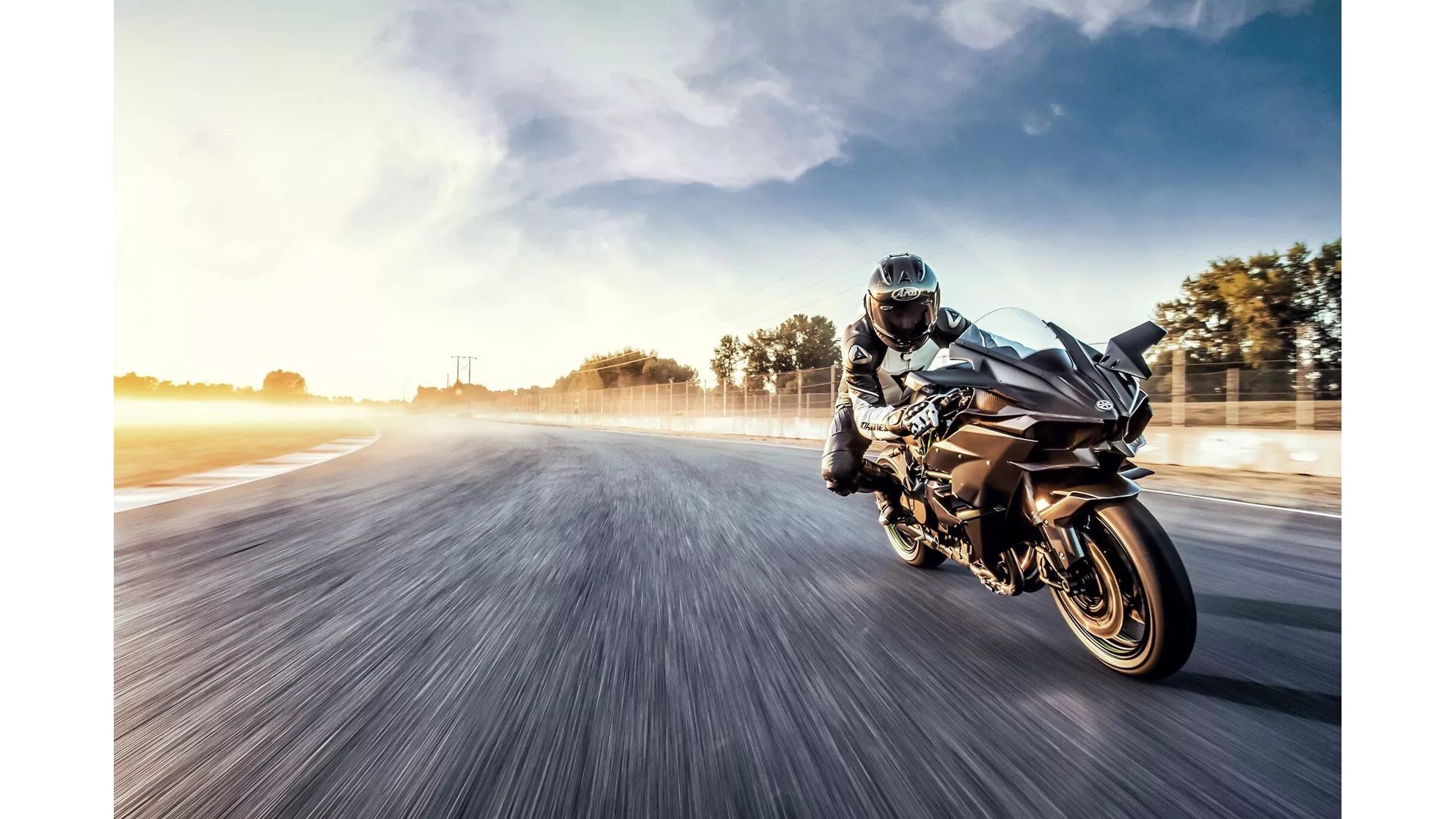 Kawasaki Ninja H2R - Image 5 Kawasaki Ninja H2R - Image 5