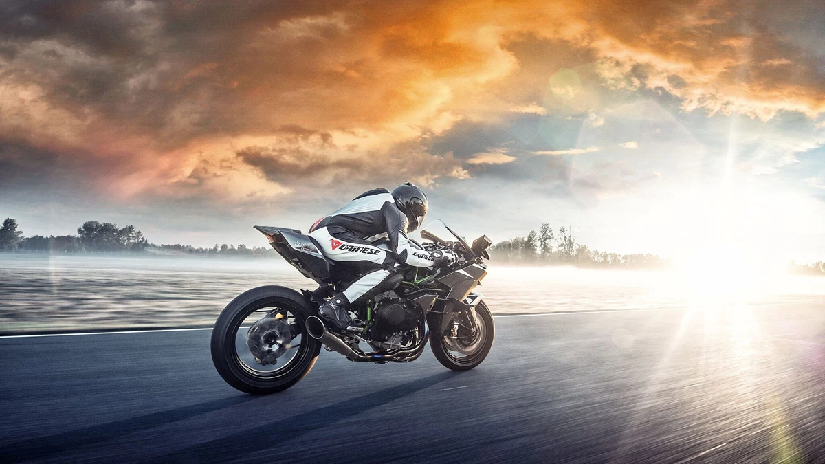 Kawasaki Ninja H2R Bild 8: Kawasaki Ninja H2R