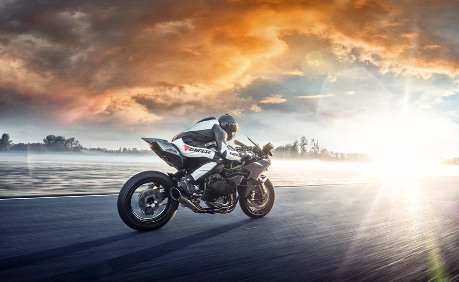 Kawasaki Ninja H2R Bild 8: Kawasaki Ninja H2R