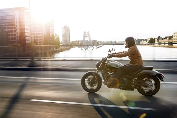 Kawasaki Vulcan S () - Bild 2