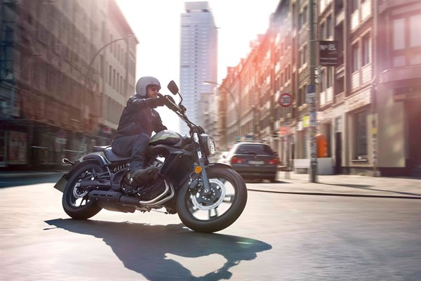 Kawasaki Vulcan S () - Bild 3