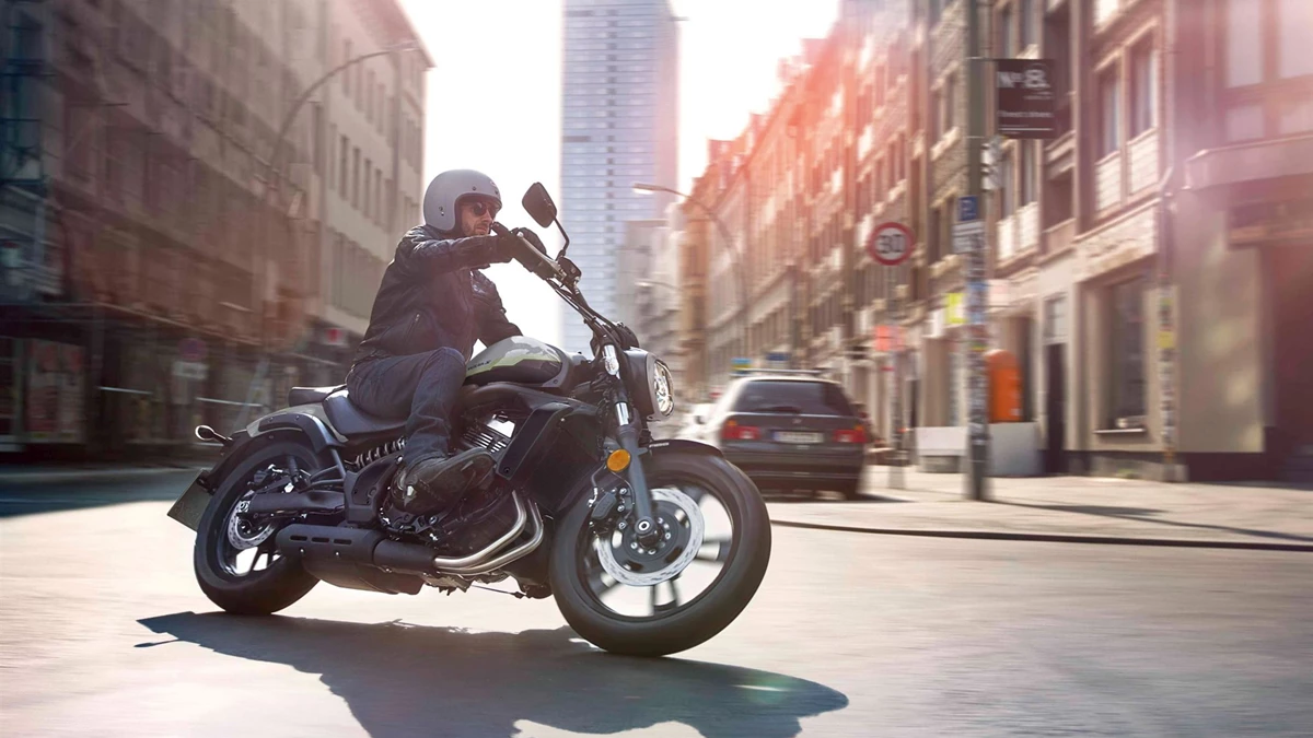 Kawasaki Vulcan S Bild 3: Kawasaki Vulcan S
