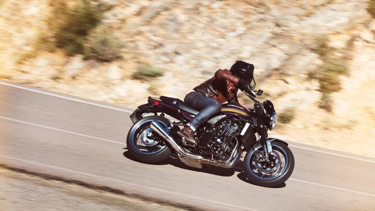 Kawasaki Z900 RS Bild 2: Kawasaki Z900 RS