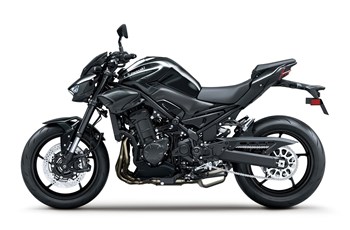 Kawasaki Z900 70kW 2026 - Bild 7