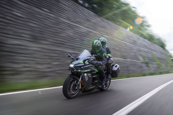 Kawasaki Ninja H2 SX SE () - Bild 3