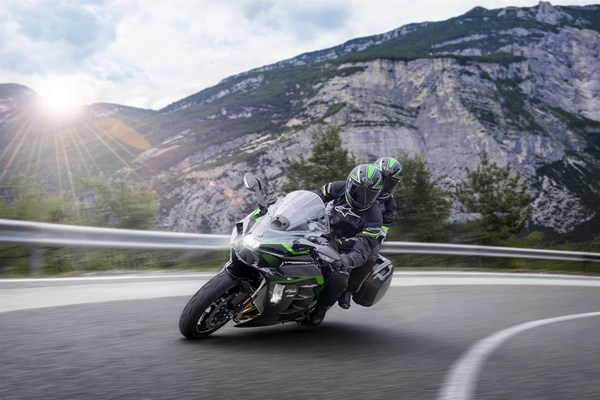 Kawasaki Ninja H2 SX SE () - Bild 10