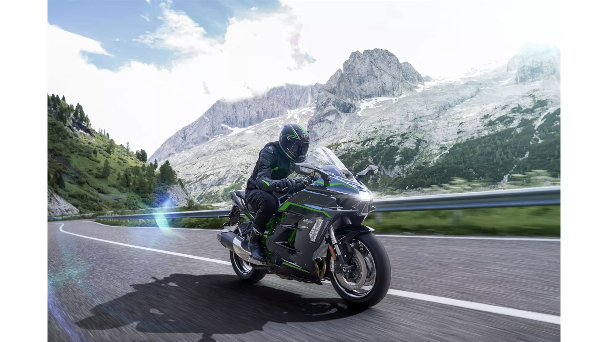 Kawasaki Ninja H2 SX SE - Resim 10 Kawasaki Ninja H2 SX SE - Resim 10