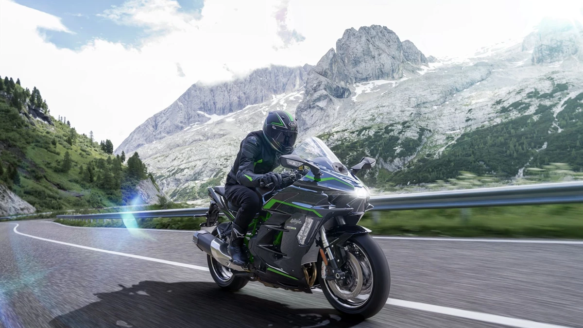 Kawasaki Ninja H2 SX SE Bild 11: Kawasaki Ninja H2 SX SE