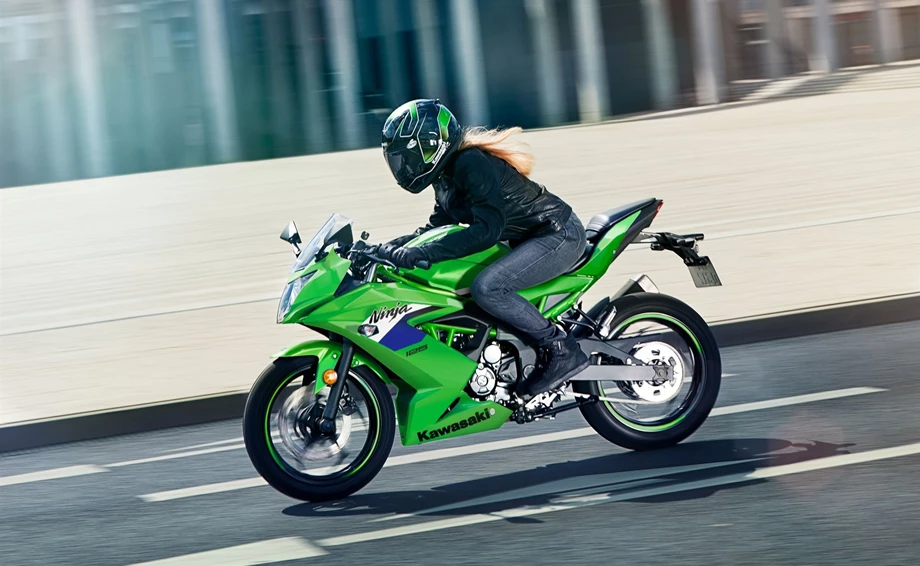 Kawasaki Ninja 125 Bild 6: Kawasaki Ninja 125