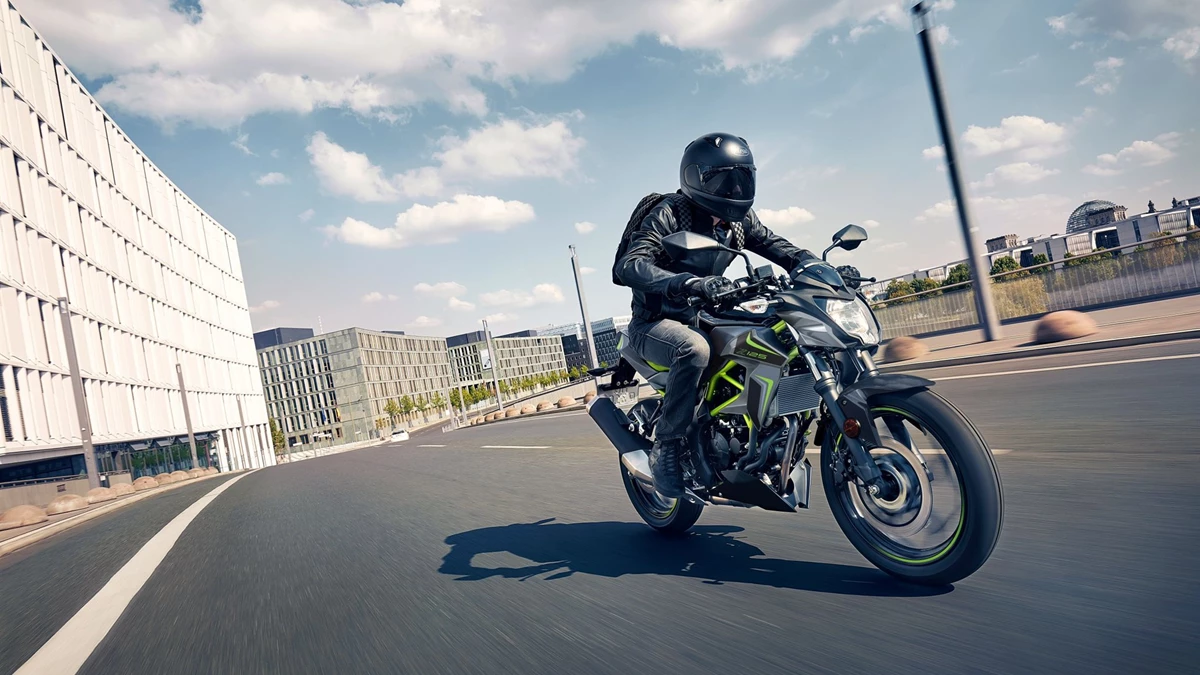 Kawasaki Z125 Bild 8: Kawasaki Z125