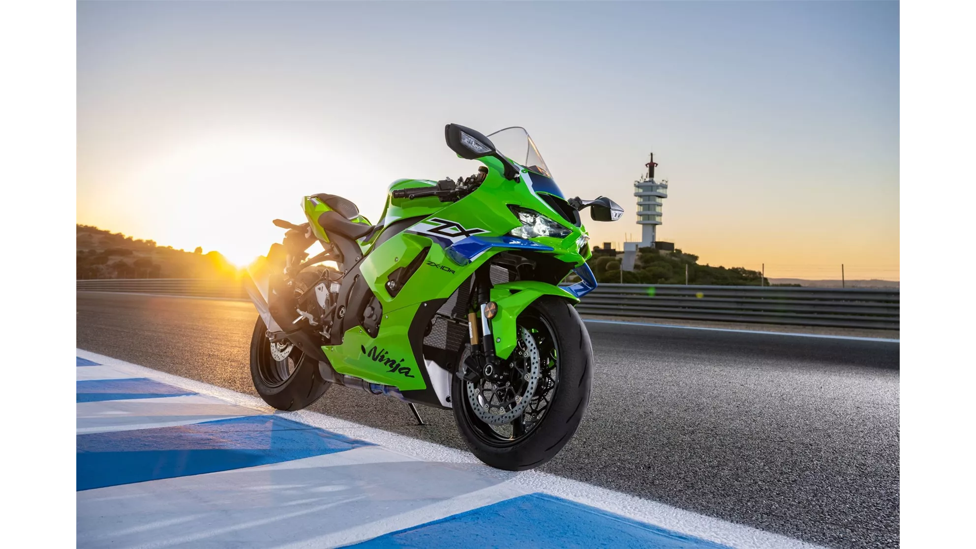 Kawasaki Ninja ZX-10R - Image 8 Kawasaki Ninja ZX-10R - Image 8