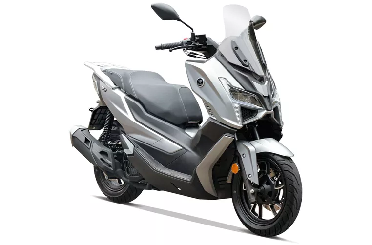 Voge SR1 125 ABS TCS 2026 Voge SR1 125 ABS TCS 2026