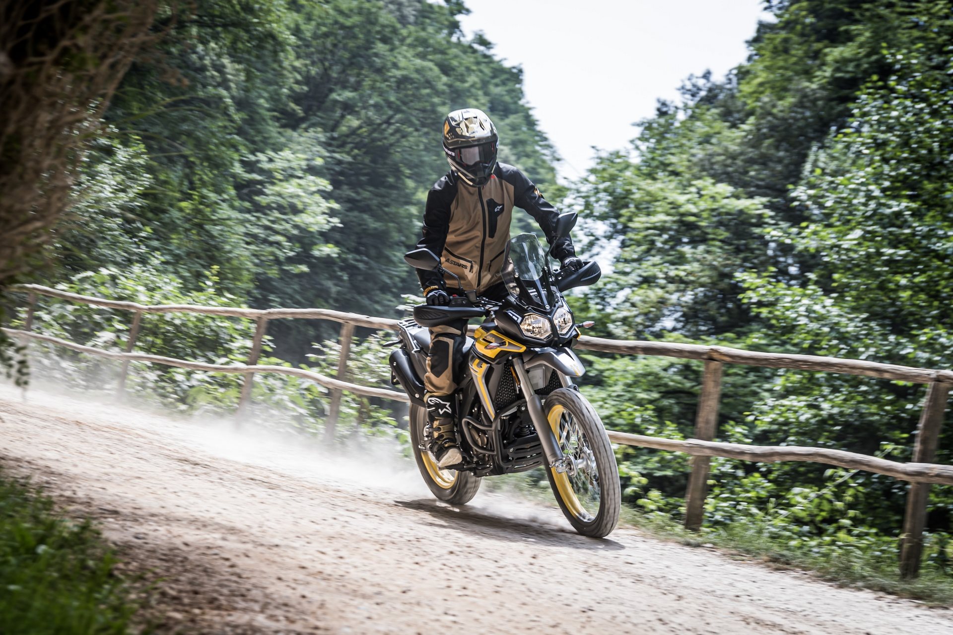 Voge RALLY 300 - Image 3
