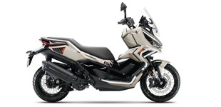 Honda Forza 350 2025 vs Zontes 368 G 2026