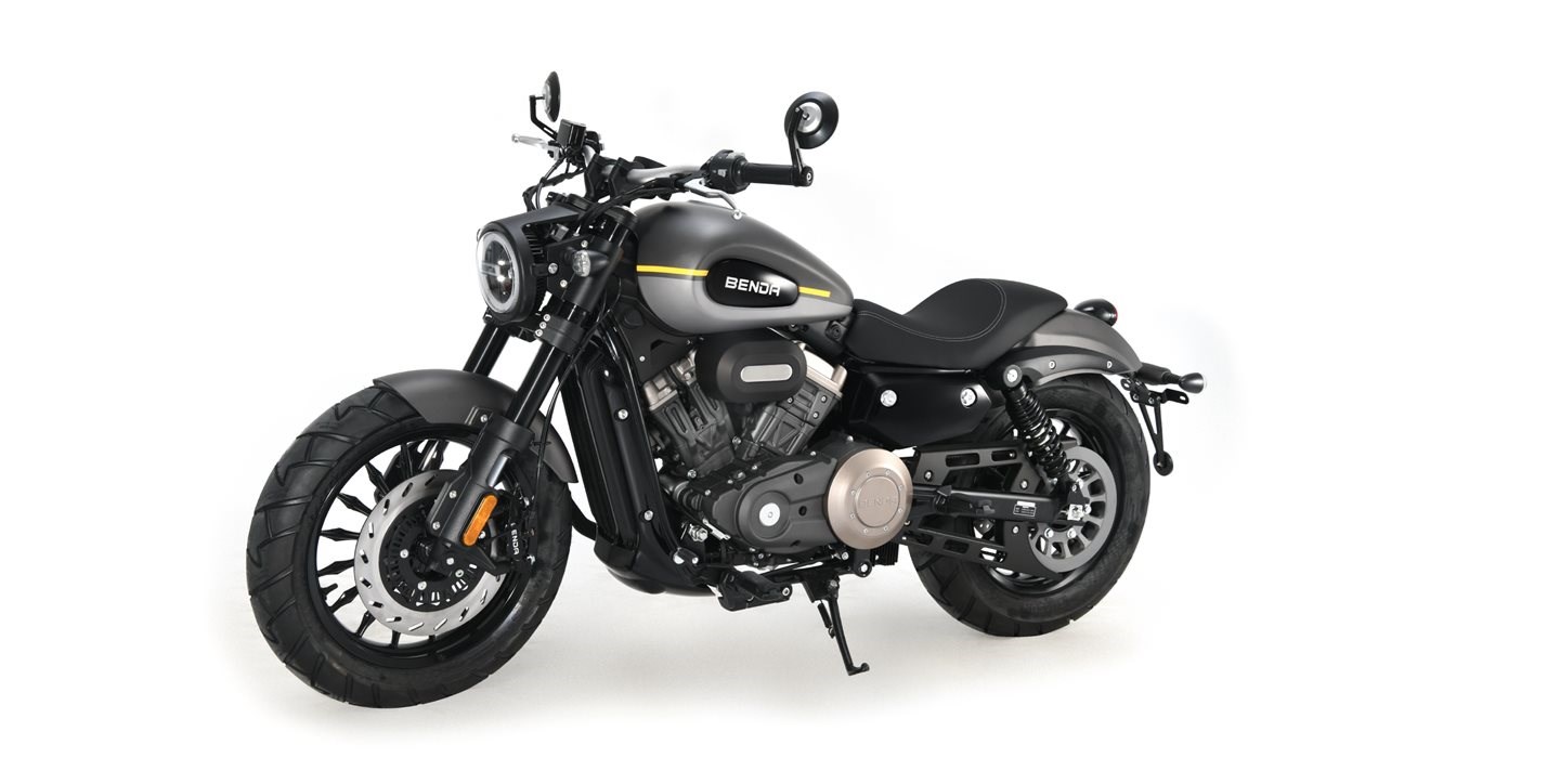 Benda Chinchilla 300