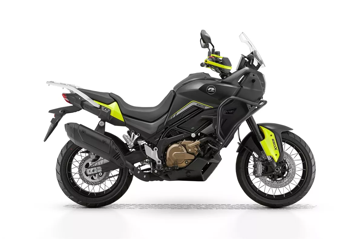 QJ Motor SVT 650 X QJ Motor SVT 650 X