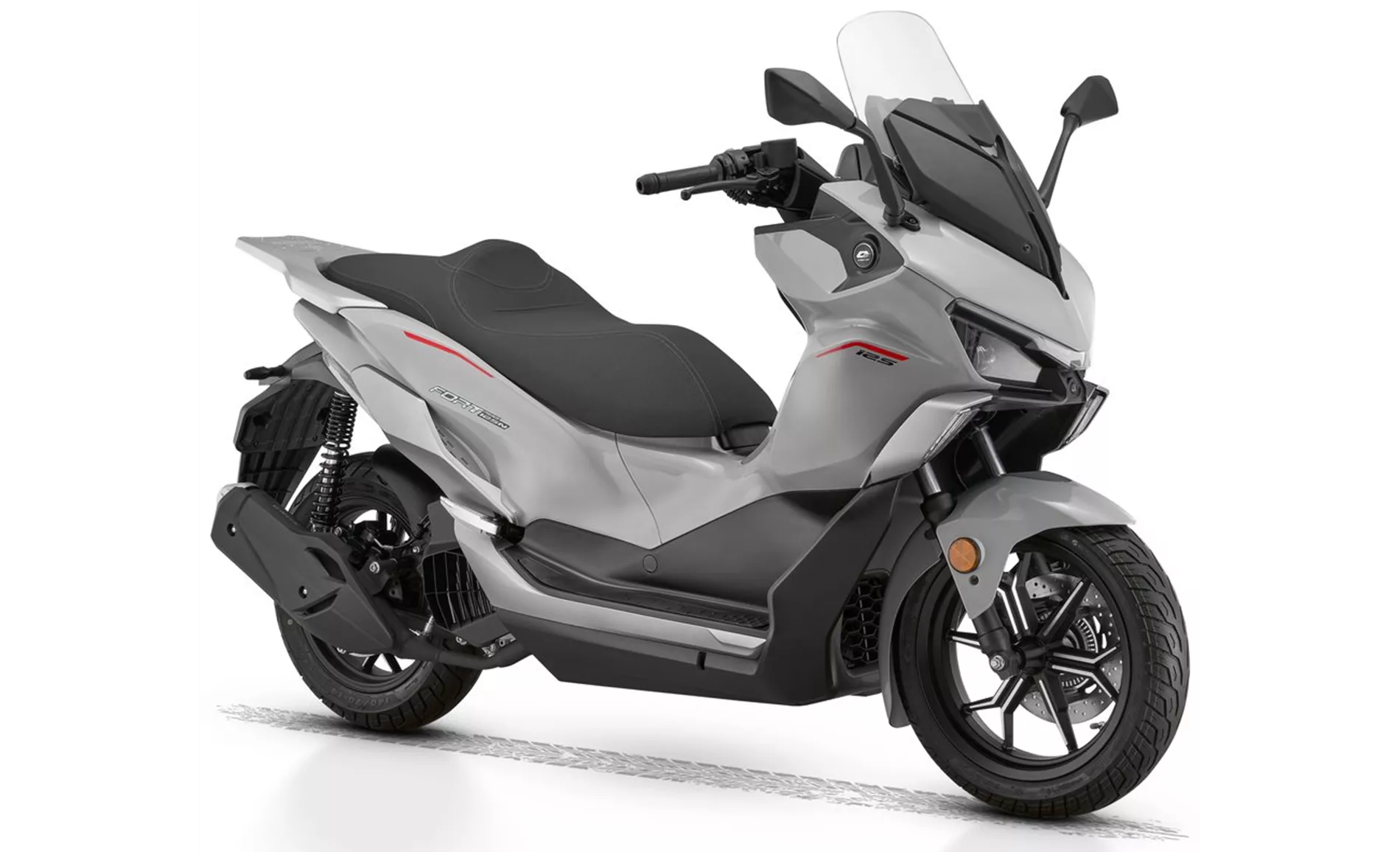 QJ Motor Fort 125 N 2026 QJ Motor Fort 125 N 2026