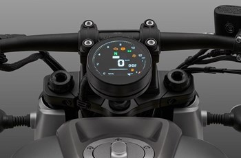 QJ Motor SRV 400 AMT 2026 - Bild 3